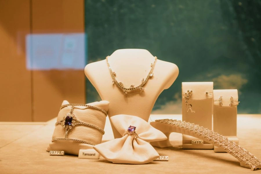 Jewelry and Luxury Brands